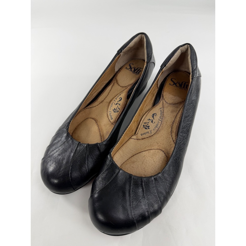 Sofft Womens Black Leather Pleated Round Toe Low Wedge Pump Shoes Size 8.5 M